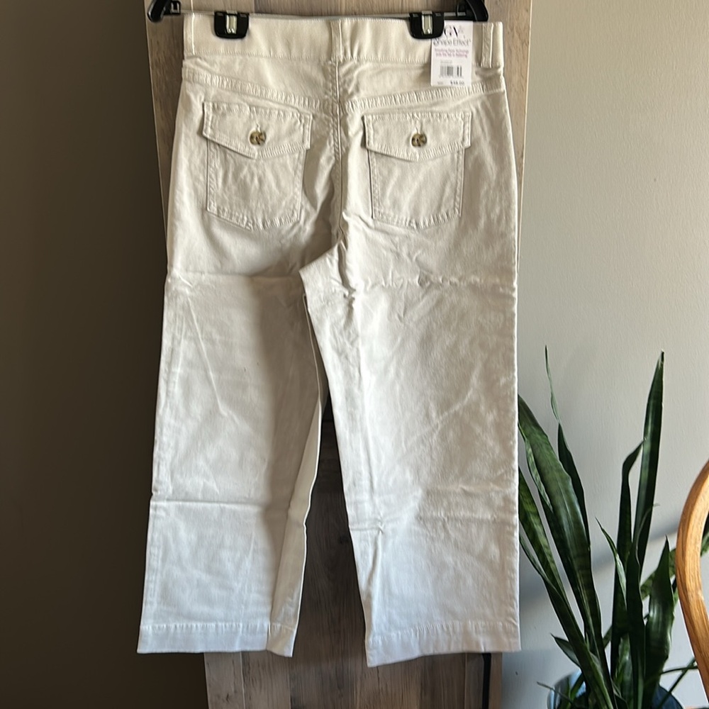 Gloria Vanderbilt Shape Effect High Rise Wide Leg Crop - Picture 2 of 5